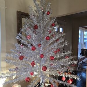 1955 Vintage Silver Tinsel Tree